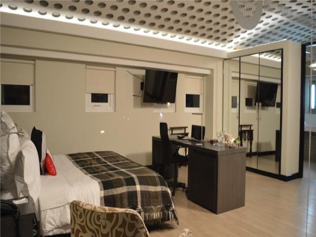 Casa Gaitan Cortes Hotel Bogota Bagian luar foto